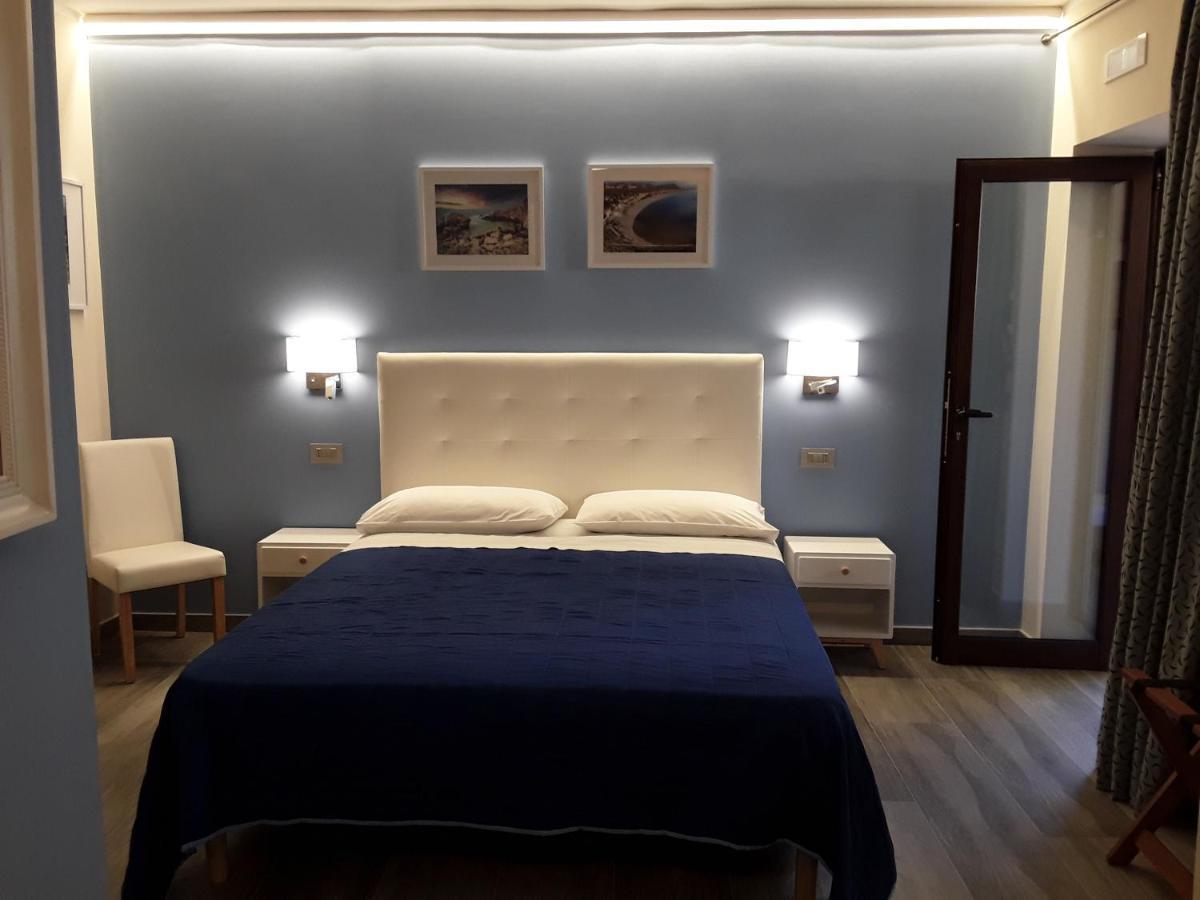Al Castello B&B Милацо Екстериор снимка
