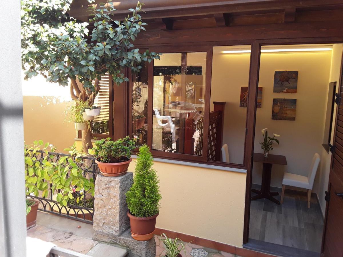 Al Castello B&B Милацо Екстериор снимка