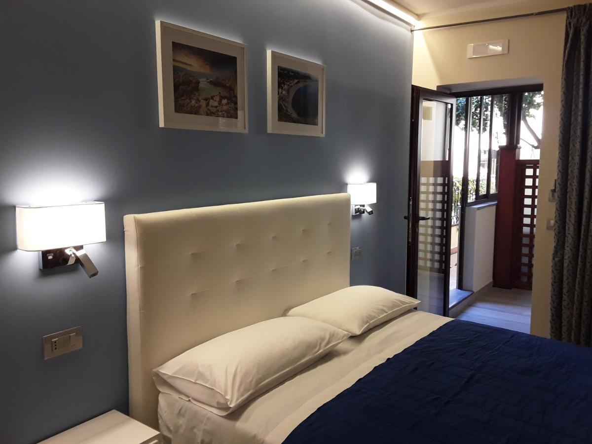 Al Castello B&B Милацо Екстериор снимка