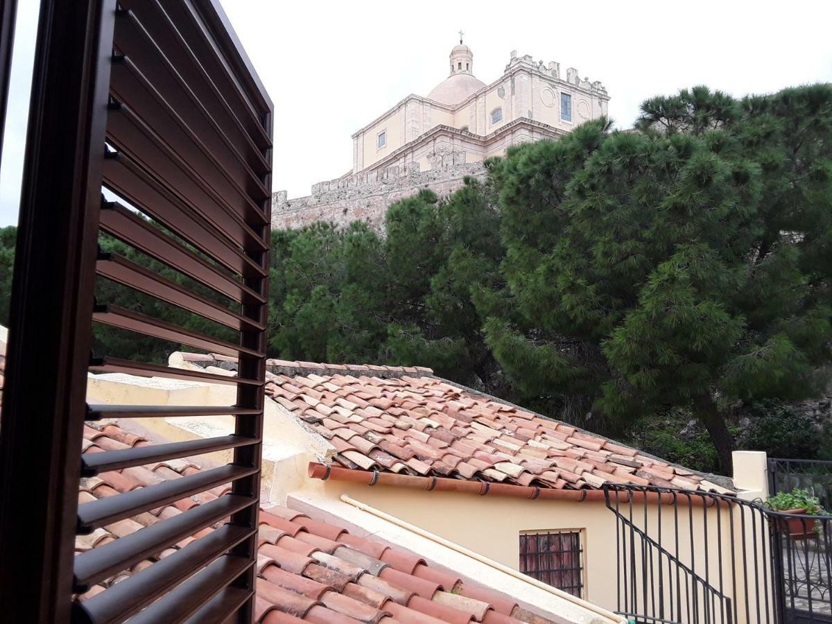 Al Castello B&B Милацо Екстериор снимка